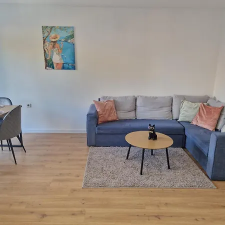 Sea Apartment- Gurko Апартамент