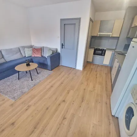 Apartment Sea Apartment- Gurko